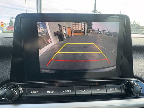 Used 2023 Kia Forte LXS image 27