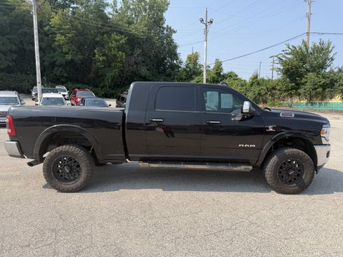 Used 2019 RAM 2500 Laramie AWD/4WD image 8