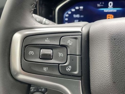 Used 2025 Chevrolet Silverado 1500 LT w/ Leather Package image 18