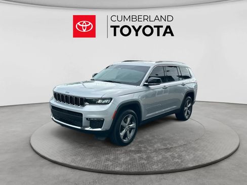 Used 2021 Jeep Grand Cherokee L Limited AWD/4WD image 1