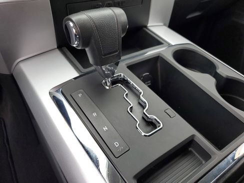 Used 2012 RAM 1500 Big Horn image 32