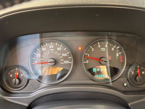 Used 2011 Jeep Patriot Latitude AWD/4WD image 21