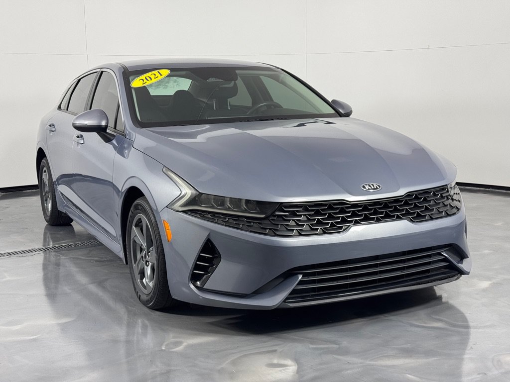 Used 2021 Kia K5 LX FWD image 3