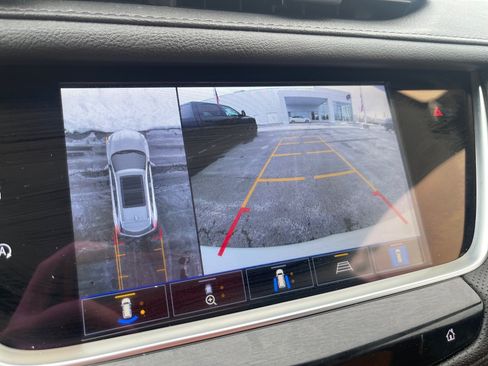 Used 2024 Cadillac XT5 Premium Luxury w/ Technology Package image 14