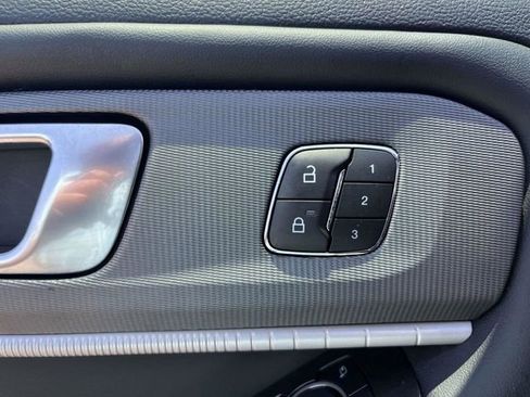 Certified 2025 Ford Explorer ST RWD image 13