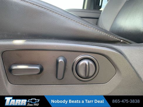 Used 2021 Chevrolet Silverado 1500 LT Trail Boss w/ Convenience Package II AWD/4WD image 14