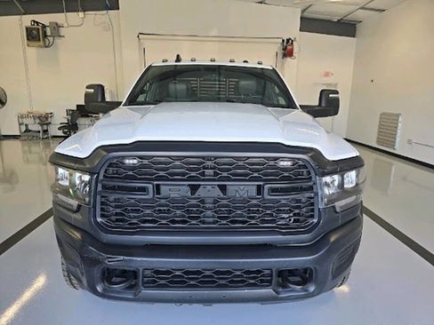 Used 2024 RAM 5500 Tradesman w/ Max Tow Package image 2