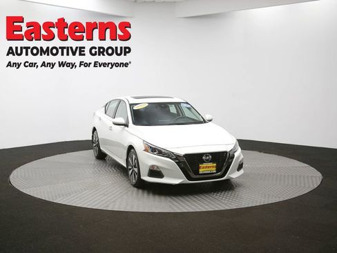 Used 2022 Nissan Altima 2.5 SV w/ SV Premium Package AWD/4WD image 48