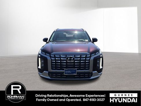 Used 2023 Hyundai Palisade Calligraphy w/ Winter Package AWD/4WD image 3