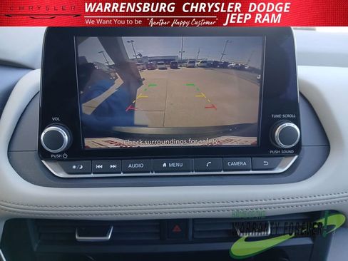 Used 2023 Nissan Rogue SV image 23