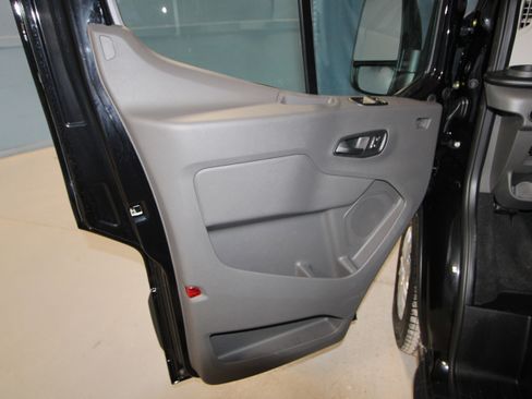 New 2026 Ford Transit 350 148 Medium Roof Wagon image 4