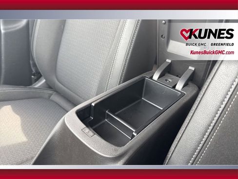 Used 2025 Buick Encore GX Preferred AWD/4WD image 29