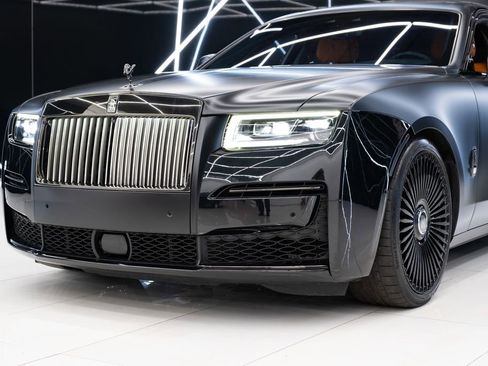 Used 2022 Rolls-Royce Ghost Black Badge AWD/4WD image 4