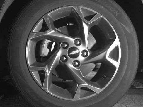 Used 2025 Chevrolet Trax LT w/ LT Convenience Package FWD image 12