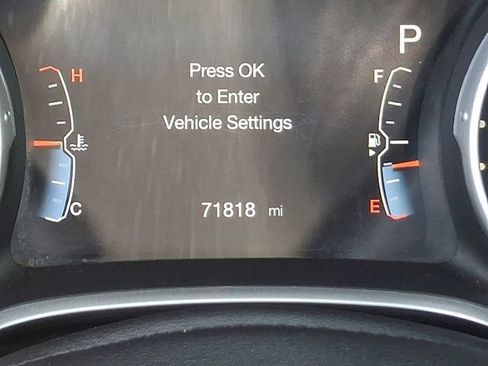 Used 2019 Jeep Compass Latitude AWD/4WD image 25