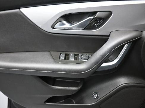 Used 2022 Chevrolet Blazer LT image 10