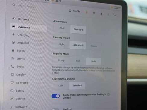 Used 2017 Tesla Model 3 Long Range image 16