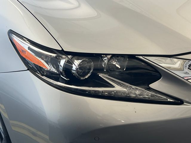 Used 2018 Lexus ES 350 w/ Premier Package FWD image 14