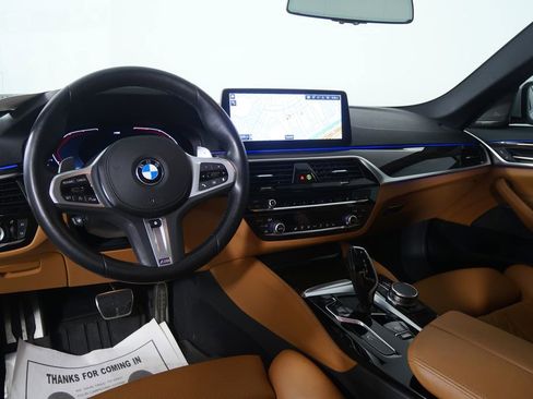 Used 2023 BMW 530i w/ M Sport Package image 17