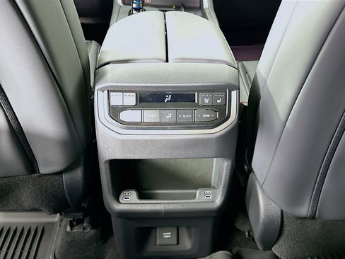 New 2026 Lexus TX 500h AWD image 28