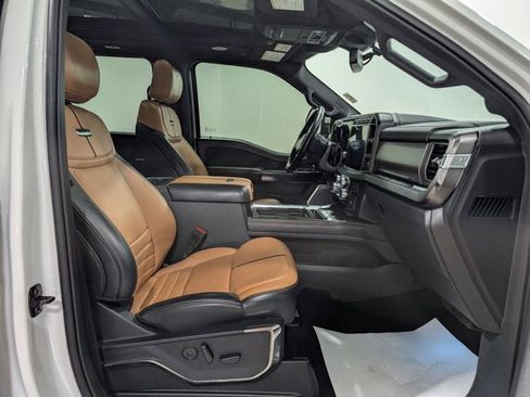 Used 2024 Ford F250 Platinum w/ Tremor Off-Road Package image 23