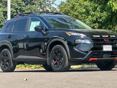 New 2026 Nissan Rogue SV AWD/4WD image 9