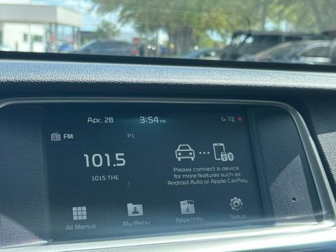 Used 2019 Kia Optima S FWD image 15