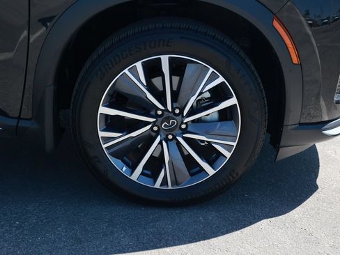 Used 2026 INFINITI QX60 Luxe w/ Cargo Package FWD image 10