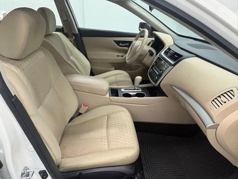 Used 2016 Nissan Altima 2.5 S w/ Power Driver Seat Package FWD image 29