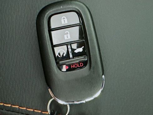 New 2025 Honda Pilot TrailSport image 39