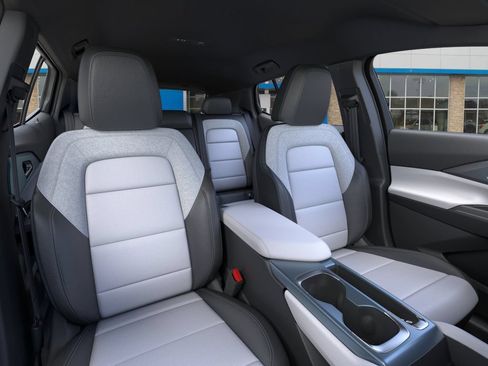New 2026 Chevrolet Equinox EV LT FWD image 16