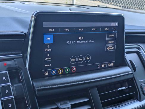 Used 2021 GMC Yukon AT4 w/ AT4 Premium Plus Package AWD/4WD image 32
