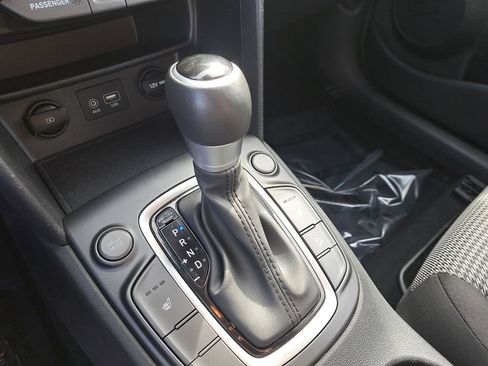 Used 2020 Hyundai Kona SEL image 24