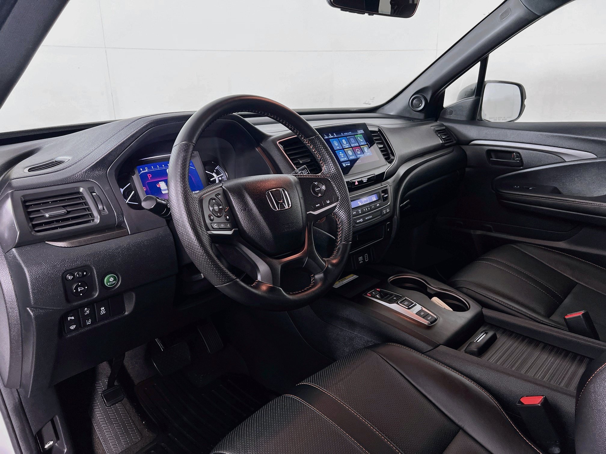 Used 2023 Honda Passport TrailSport image 9
