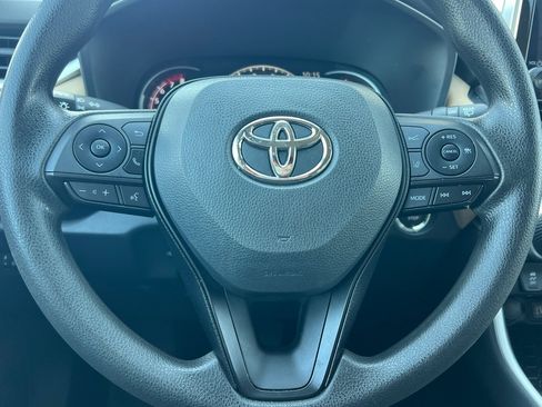 Certified 2023 Toyota RAV4 XLE AWD/4WD image 23
