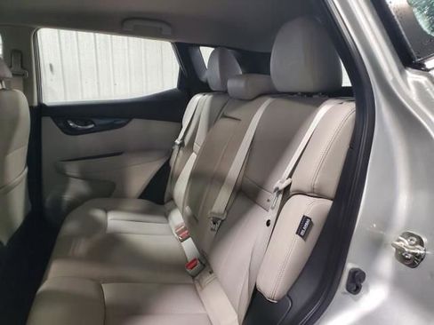 Used 2022 Nissan Rogue Sport SL image 13