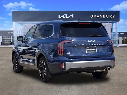 Used 2025 Kia Telluride SX AWD/4WD image 4