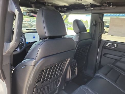 New 2026 Ford Bronco Badlands AWD/4WD image 12