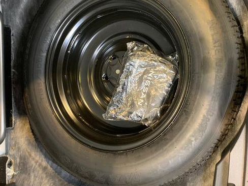 Used 2021 Nissan Rogue SV w/ Premium Package image 43