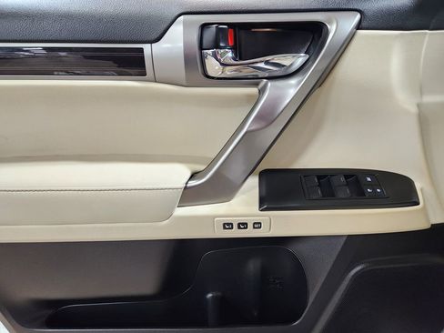 Used 2022 Lexus GX 460 Premium image 43