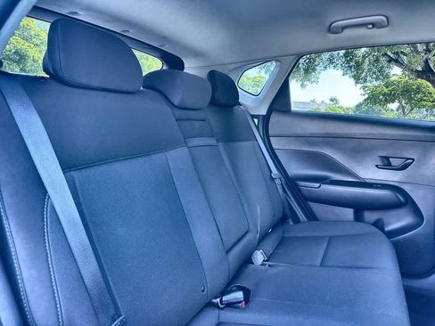 Used 2025 Hyundai Kona SE FWD image 26