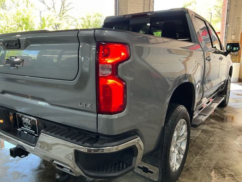 Used 2024 Chevrolet Silverado 1500 LTZ w/ LTZ Premium Package AWD/4WD image 22