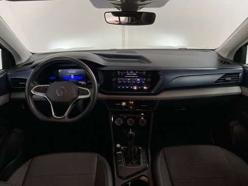 Used 2023 Volkswagen Taos SE w/ Black Wheel Package image 8