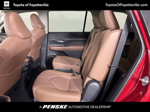 Certified 2026 Toyota Grand Highlander AWD image 26
