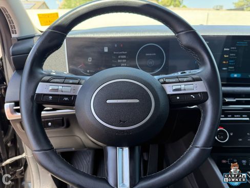 Used 2025 Hyundai Tucson SEL FWD image 26