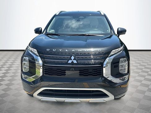 Used 2024 Mitsubishi Outlander SEL FWD image 2