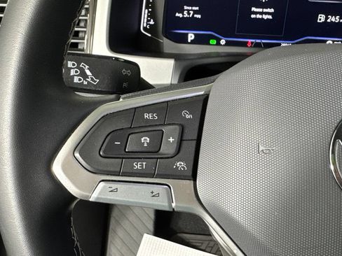 Used 2022 Volkswagen Atlas SEL AWD/4WD image 19