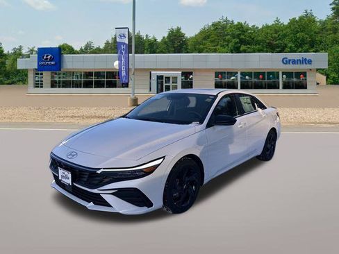 New 2026 Hyundai Elantra SEL Sport w/ Cargo Package image 2