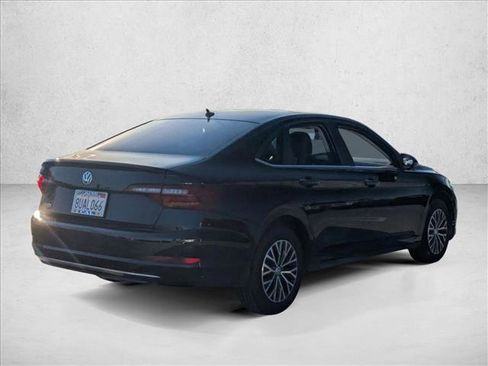 Used 2019 Volkswagen Jetta SE image 5