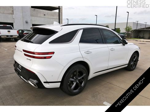 Used 2026 Genesis GV70 3.5T Sport Prestige AWD/4WD image 9